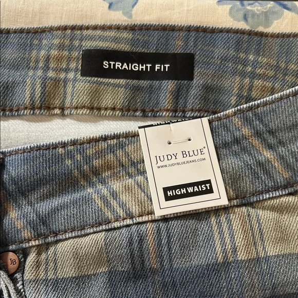 Judy Blue Plus Size Plaid High Waist Straight Leg Jeans 22W Blue & Tan Plain New - Picture 6 of 14